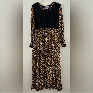 Vintage MPH Smocked Black Velvet Animal Print Long Sleeve Maxi Dress Size S 90s
